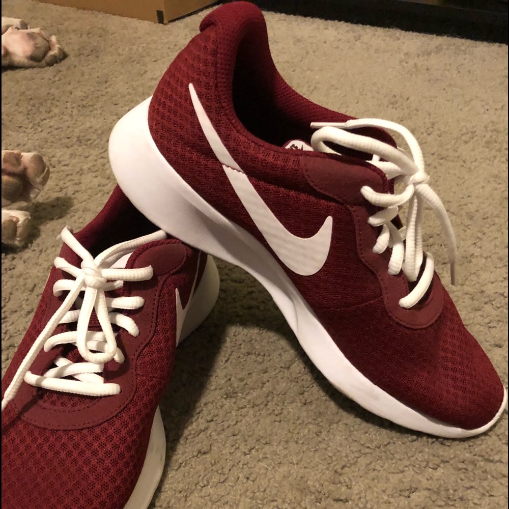 Women’s Nike running shoes - Picture 5 of 5